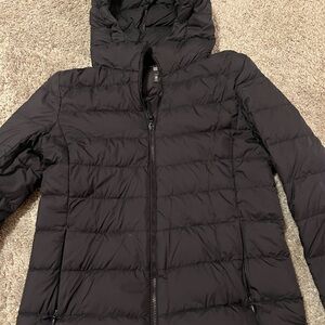Uniqlo Women's Dark Puffer Jacket